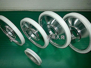 換向輪、導(dǎo)向輪、驅(qū)動輪